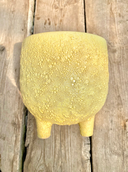 Cache-Pot Jaune sur Pattes